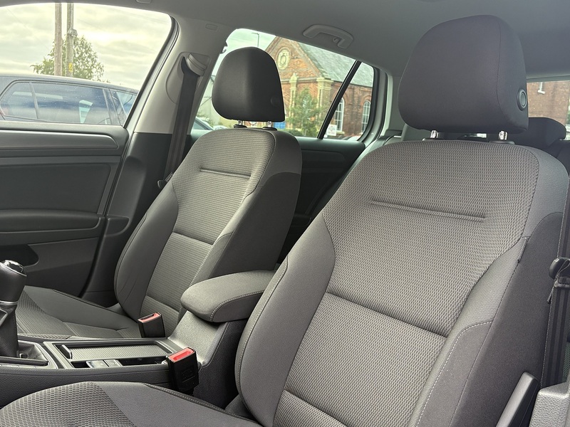 Volkswagen Golf TSI Match Edition - U559