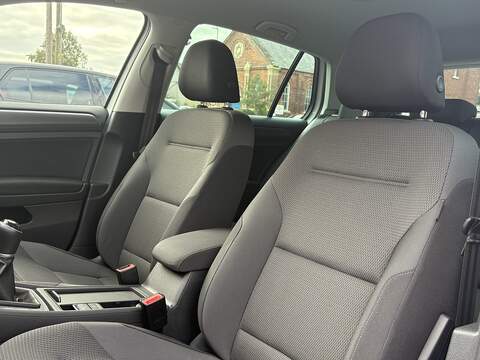 Volkswagen Golf TSI Match Edition - U559