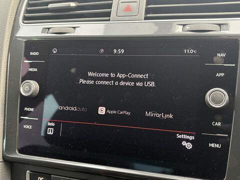 Volkswagen Golf TSI Match Edition - U559