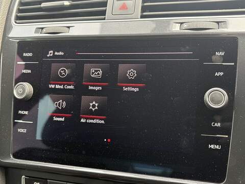 Volkswagen Golf TSI Match Edition - U559