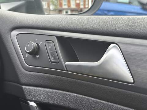 Volkswagen Golf TSI Match Edition - U559