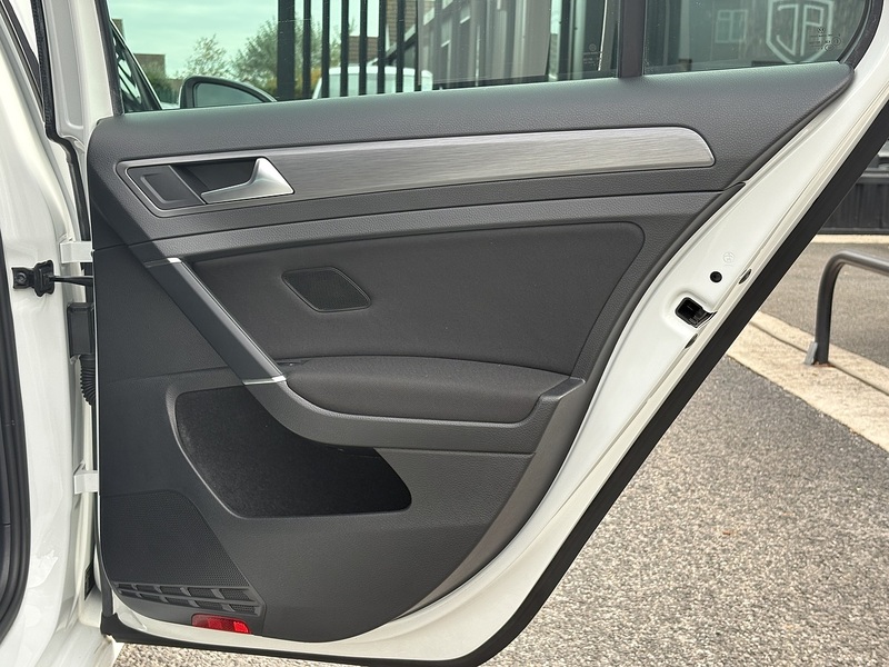 Volkswagen Golf TSI Match Edition - U559