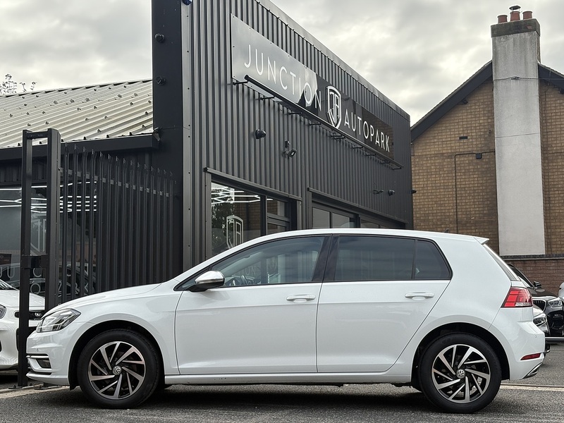 Volkswagen Golf TSI Match Edition - U559