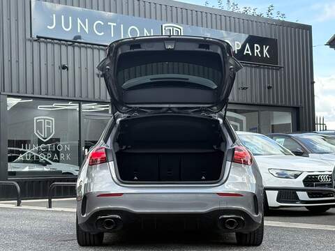 Mercedes-Benz A Class A35h MHEV AMG - U563