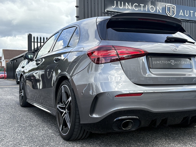 Mercedes-Benz A Class A35h MHEV AMG - U563