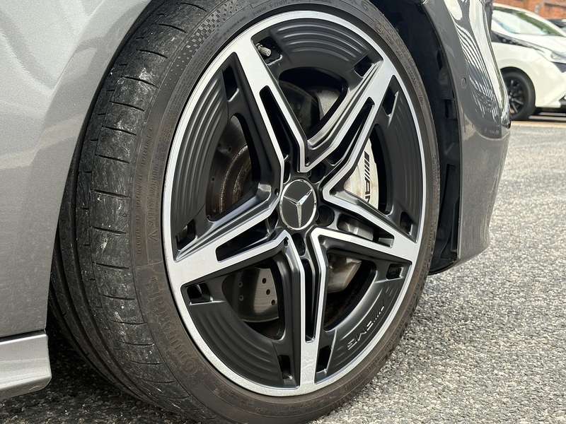 Mercedes-Benz A Class A35h MHEV AMG - U563