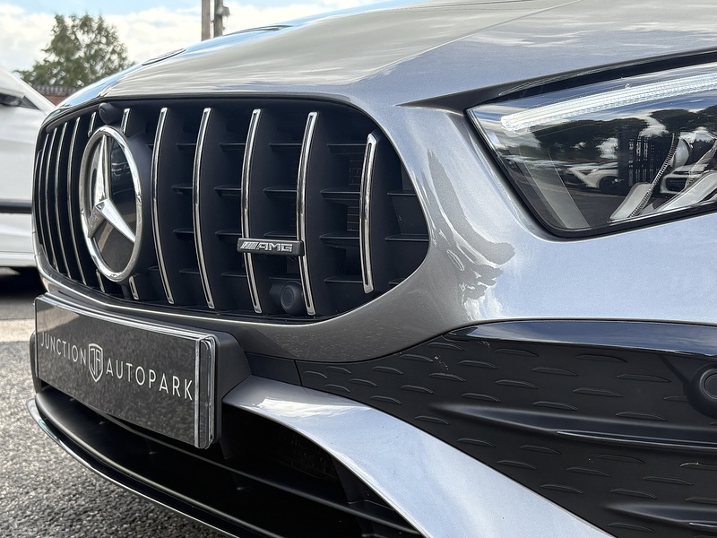 Mercedes-Benz A Class A35h MHEV AMG - U563