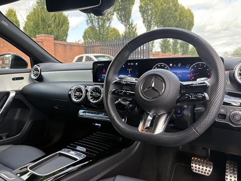 Mercedes-Benz A Class A35h MHEV AMG - U563