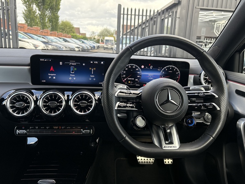 Mercedes-Benz A Class A35h MHEV AMG - U563