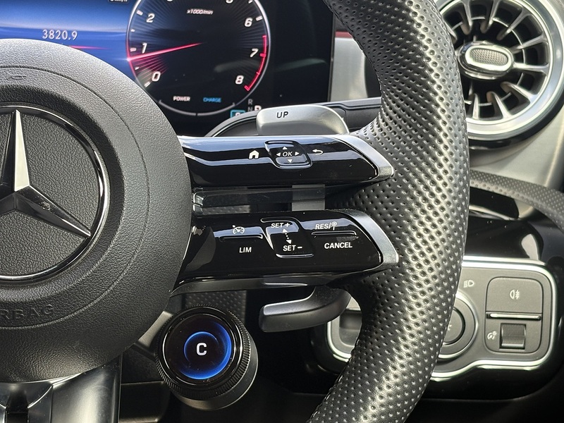 Mercedes-Benz A Class A35h MHEV AMG - U563