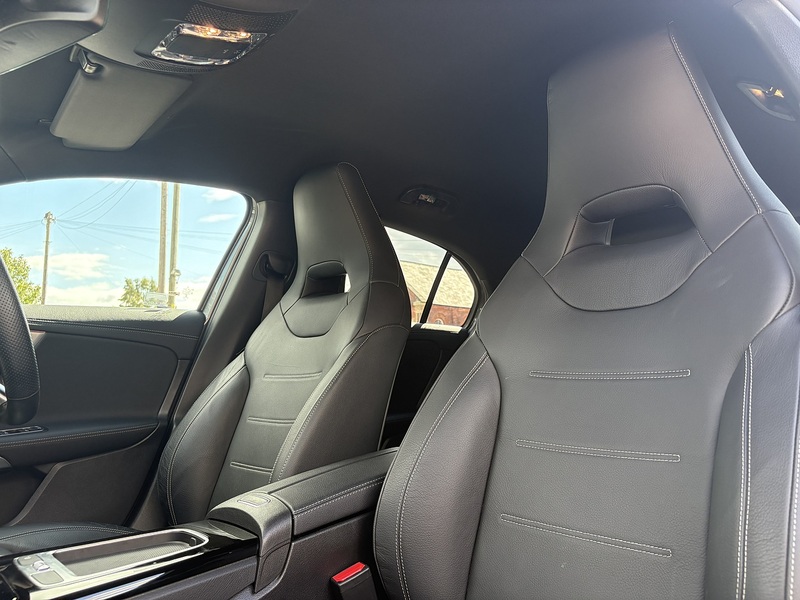 Mercedes-Benz A Class A35h MHEV AMG - U563