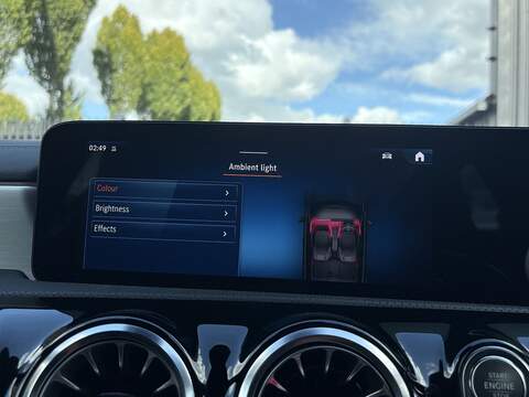 Mercedes-Benz A Class A35h MHEV AMG - U563