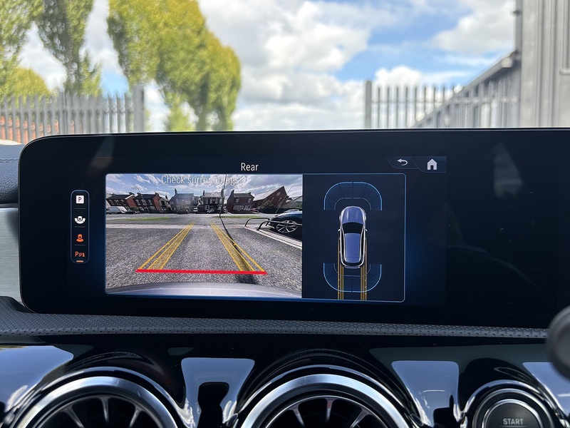 Mercedes-Benz A Class A35h MHEV AMG - U563