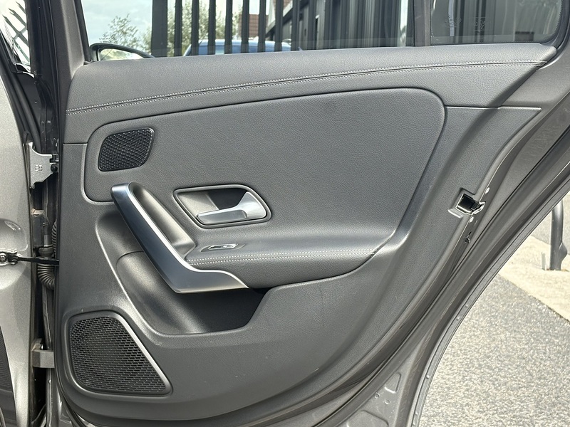 Mercedes-Benz A Class A35h MHEV AMG - U563