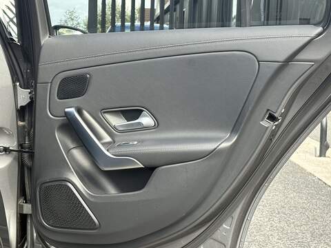 Mercedes-Benz A Class A35h MHEV AMG - U563