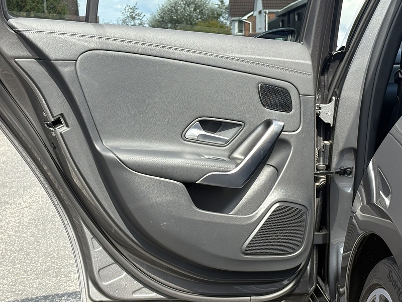 Mercedes-Benz A Class A35h MHEV AMG - U563