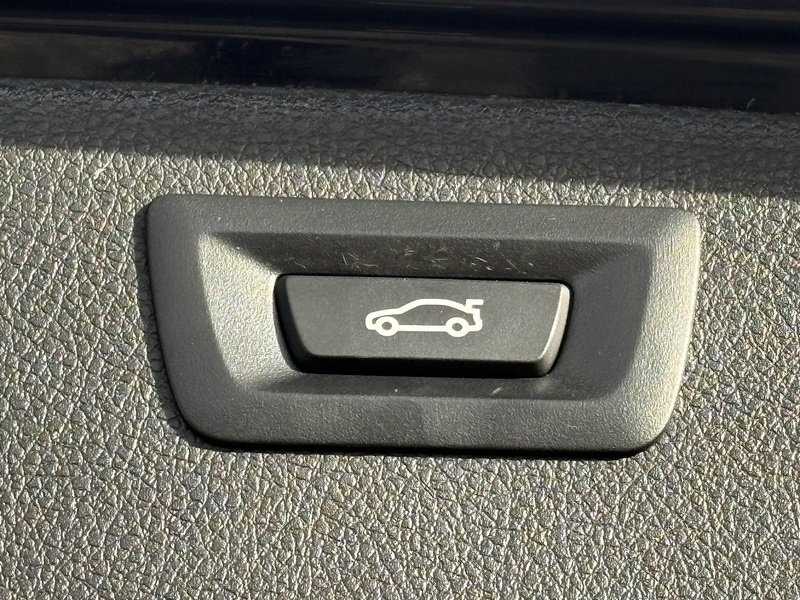 BMW 3 Series 320d M Sport - U582