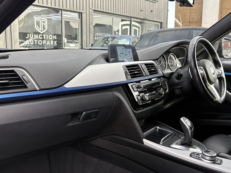 BMW 3 Series 320d M Sport - U582