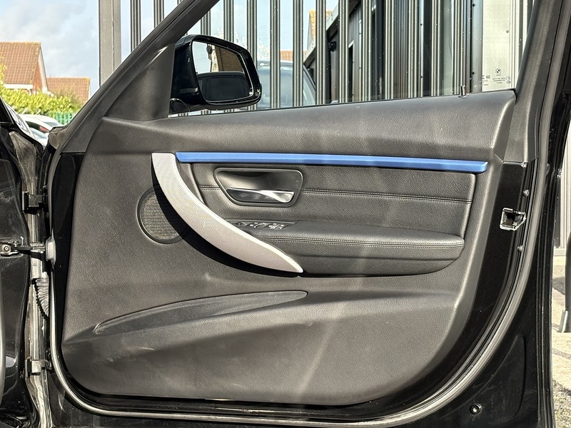 BMW 3 Series 320d M Sport - U582