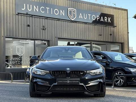 BMW M4 BiTurbo Competition - U584