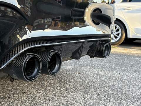 BMW M4 BiTurbo Competition - U584