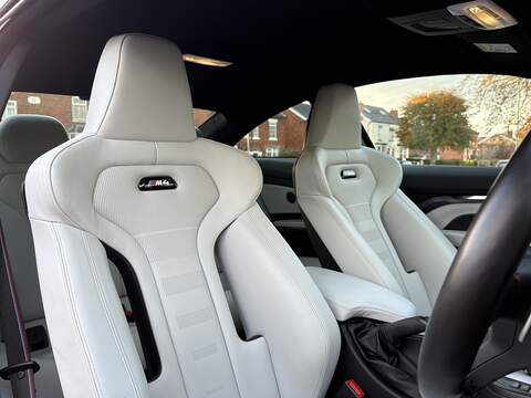 BMW M4 BiTurbo Competition - U584