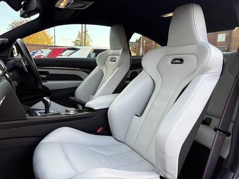 BMW M4 BiTurbo Competition - U584