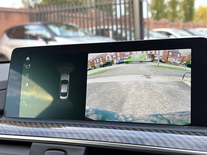 BMW M4 BiTurbo Competition - U584