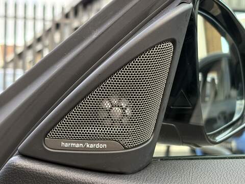 BMW M4 BiTurbo Competition - U584