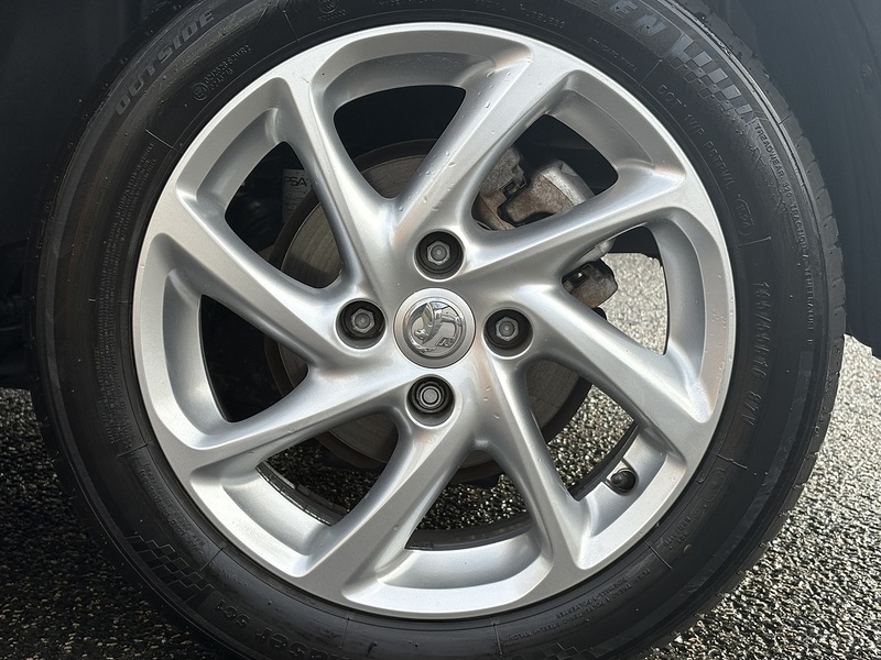 Vauxhall Corsa Turbo SRi - U587