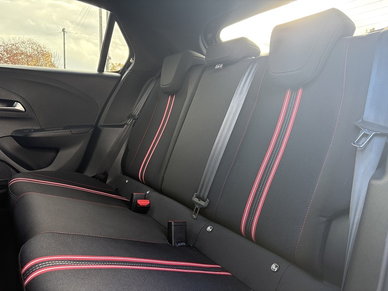 Vauxhall Corsa Turbo SRi - U587