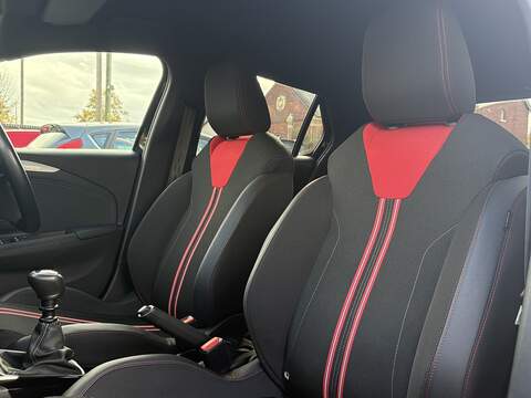 Vauxhall Corsa Turbo SRi - U587