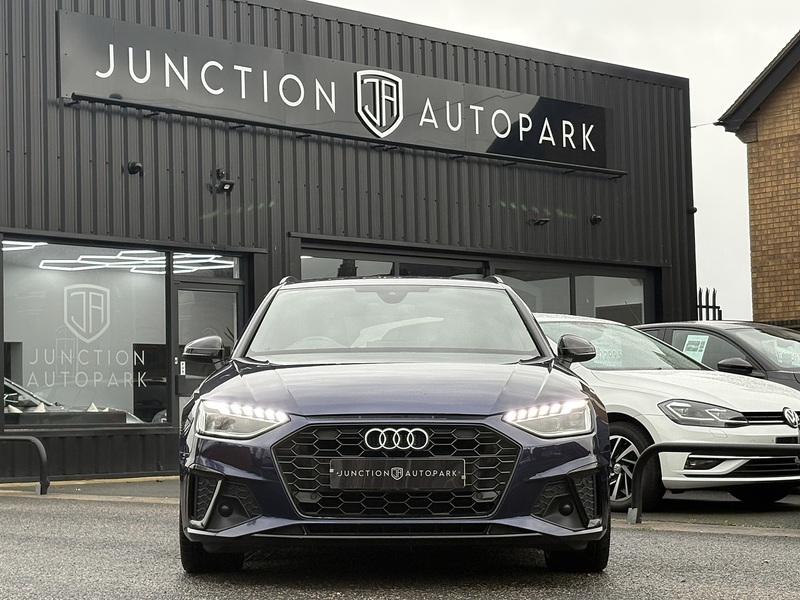 Audi A4 Avant TDI Black Edition - U592