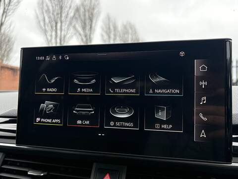 Audi A4 Avant TDI Black Edition - U592