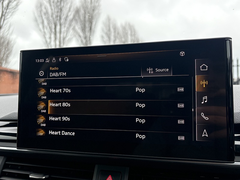 Audi A4 Avant TDI Black Edition - U592