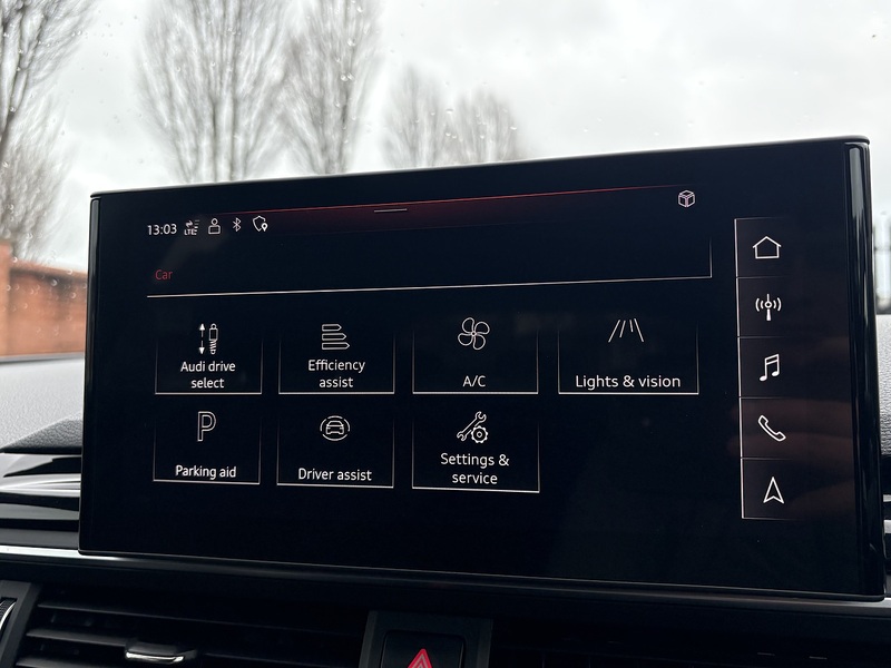 Audi A4 Avant TDI Black Edition - U592