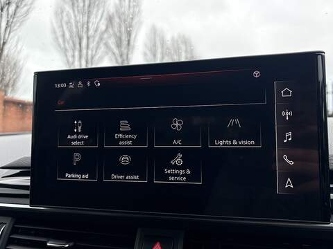 Audi A4 Avant TDI Black Edition - U592