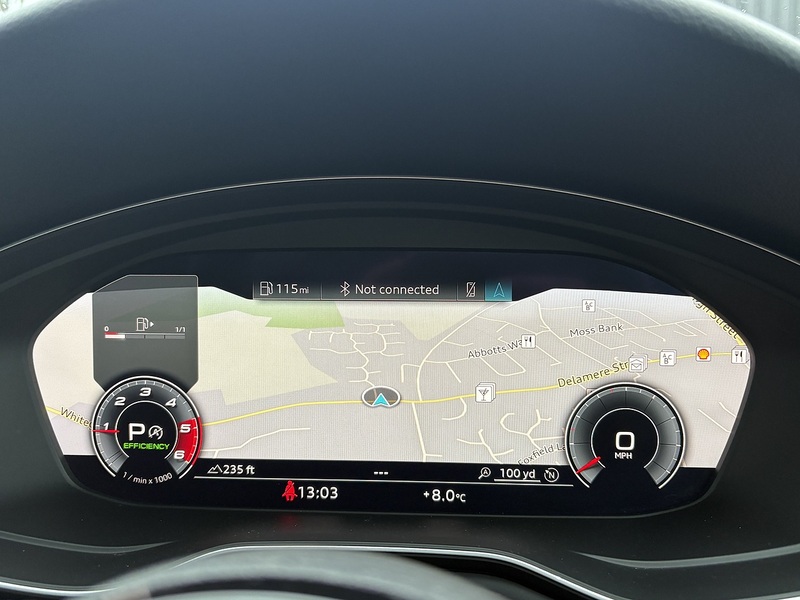 Audi A4 Avant TDI Black Edition - U592