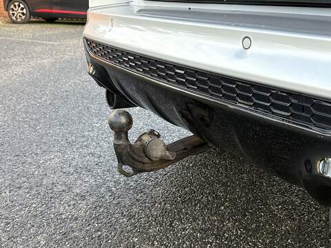 Ford Kuga TDCi ST-Line - U594