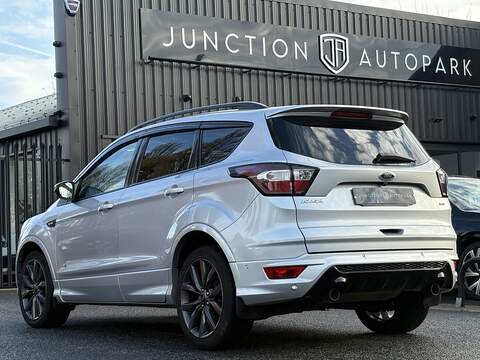 Ford Kuga TDCi ST-Line - U594