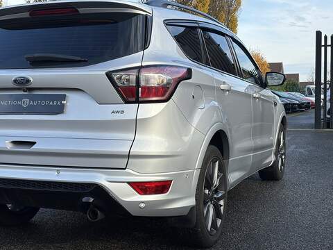 Ford Kuga TDCi ST-Line - U594