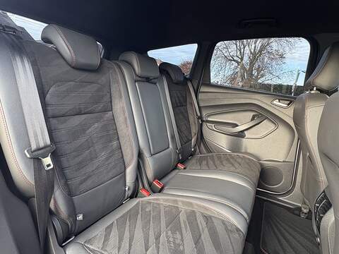 Ford Kuga TDCi ST-Line - U594