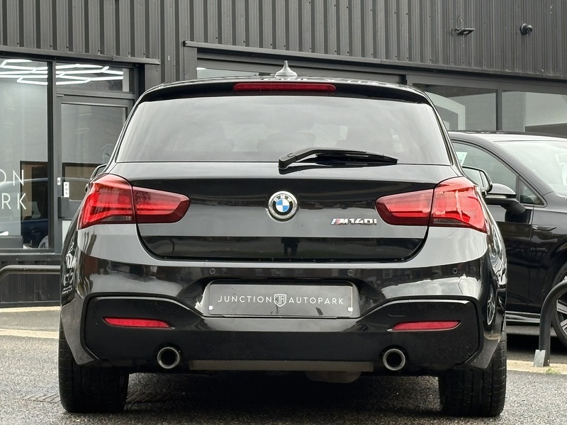 BMW 1 Series M140i Shadow Edition - U595