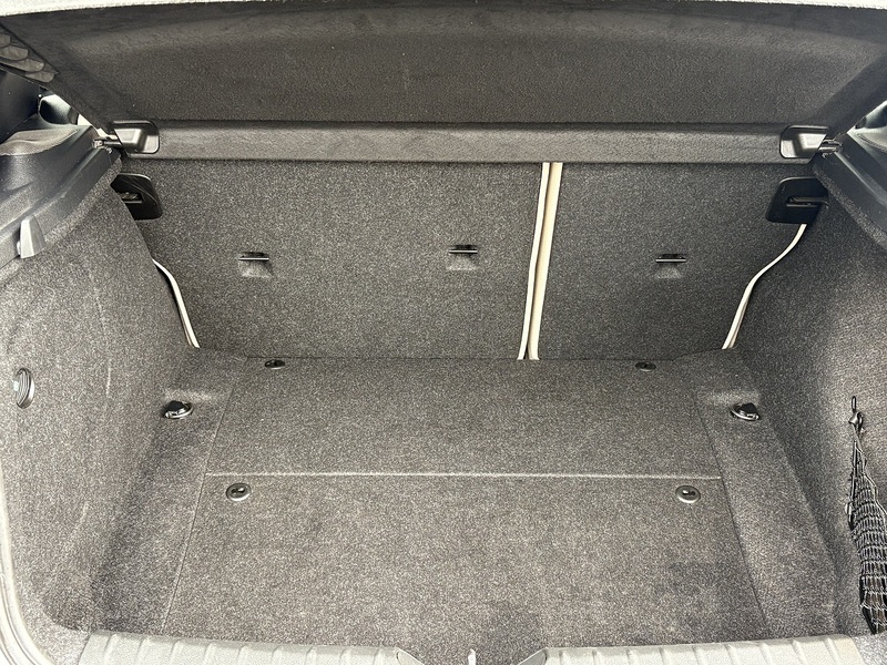 BMW 1 Series M140i Shadow Edition - U595