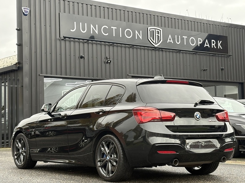 BMW 1 Series M140i Shadow Edition - U595