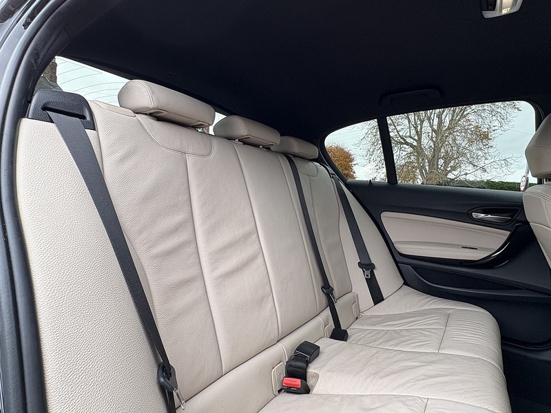 BMW 1 Series M140i Shadow Edition - U595