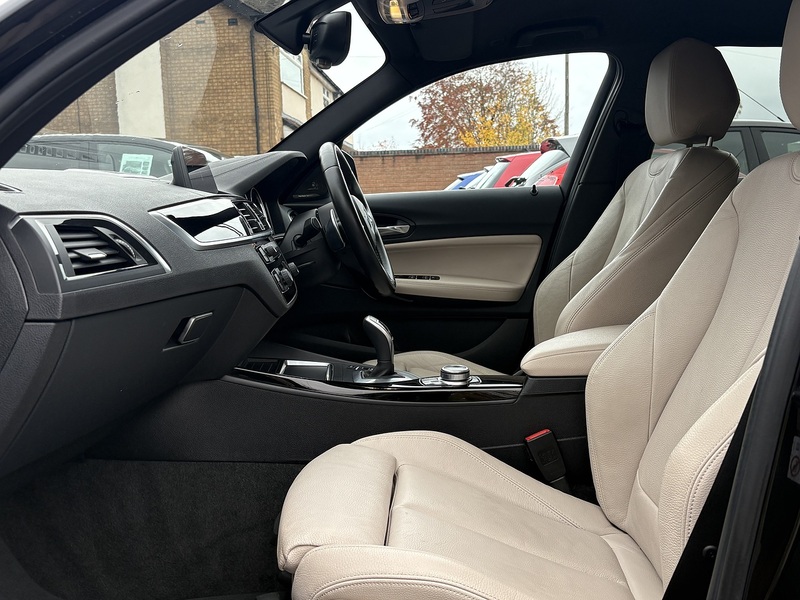 BMW 1 Series M140i Shadow Edition - U595