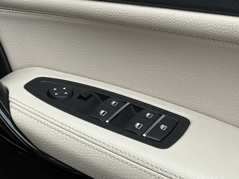 BMW 1 Series M140i Shadow Edition - U595