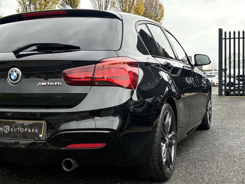 BMW 1 Series M140i Shadow Edition - U595