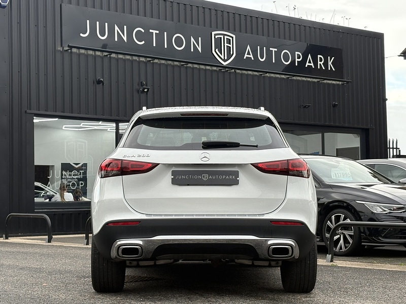 Mercedes-Benz GLA GLA200 Sport - U602